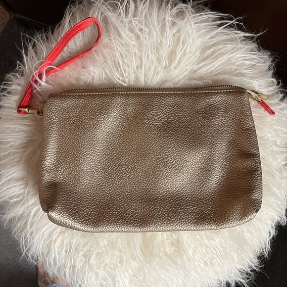 Freshly Picked Mickey Pouch - Picture 2 of 7